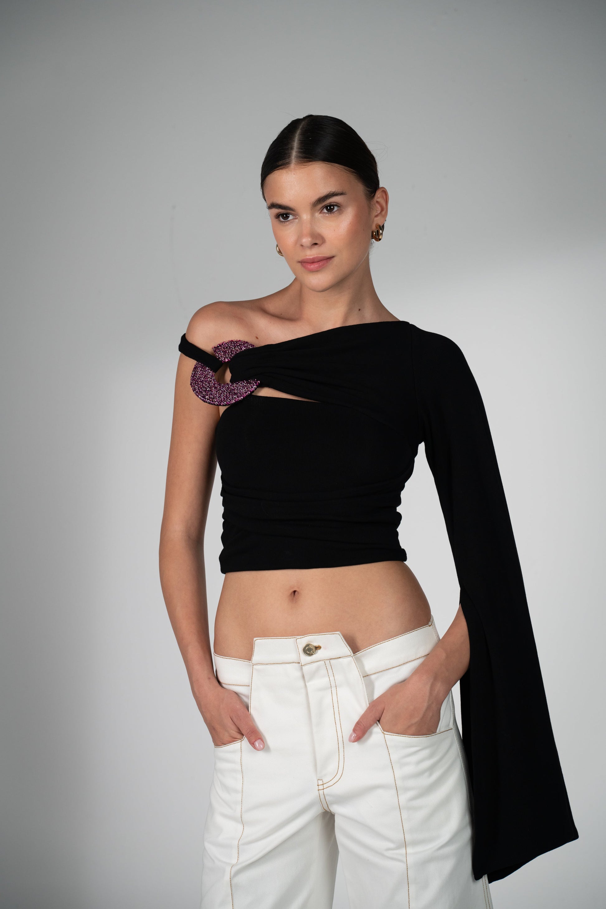 Hera Top Black from Autonomie