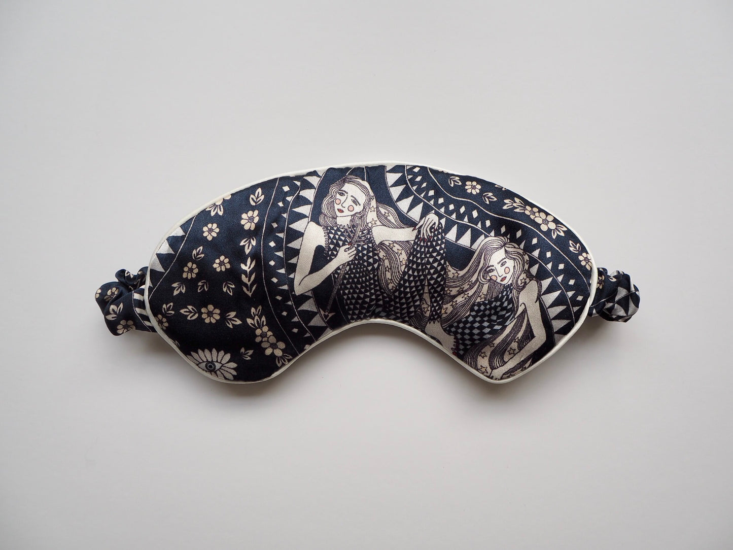 Elara Zodiac Silk Satin Eye Mask & Pouch in Midnight Gemini