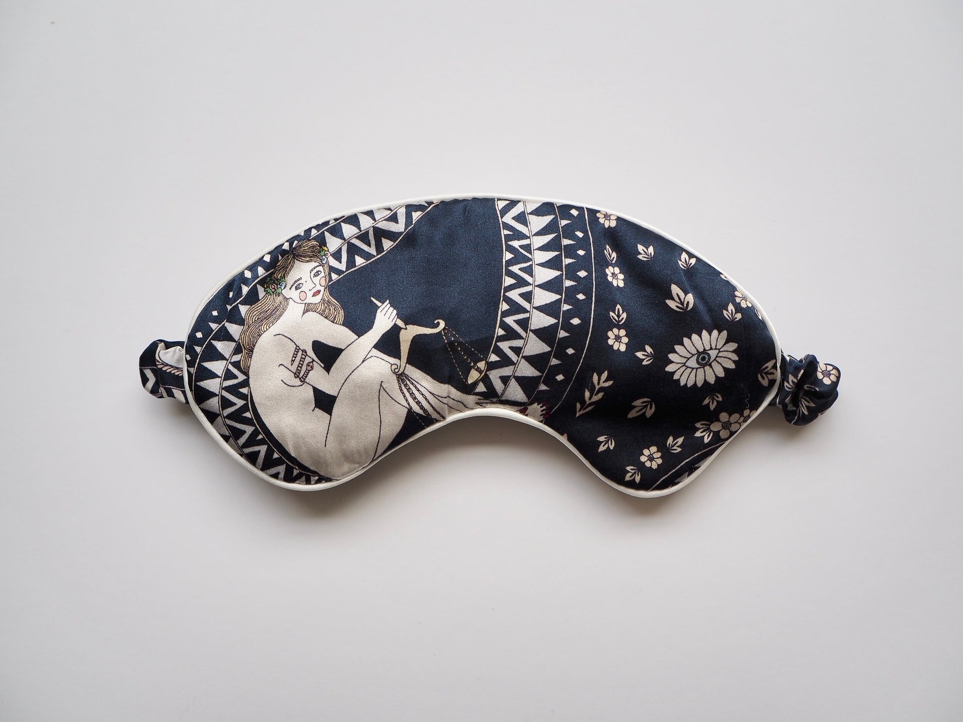 Elara Zodiac Silk Satin Eye Mask & Pouch in Midnight Libra