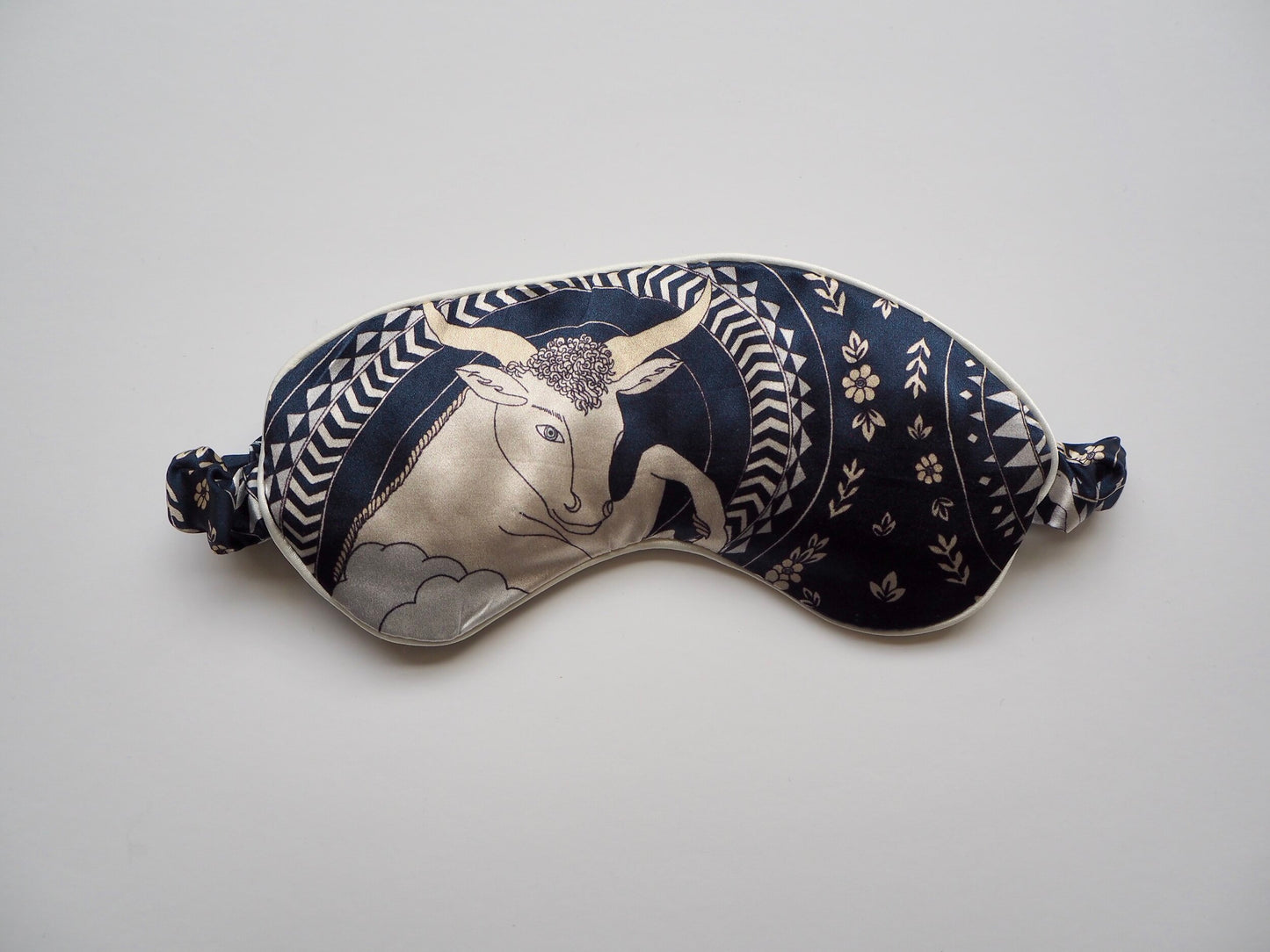 Elara Zodiac Silk Satin Eye Mask & Pouch in Midnight Taurus