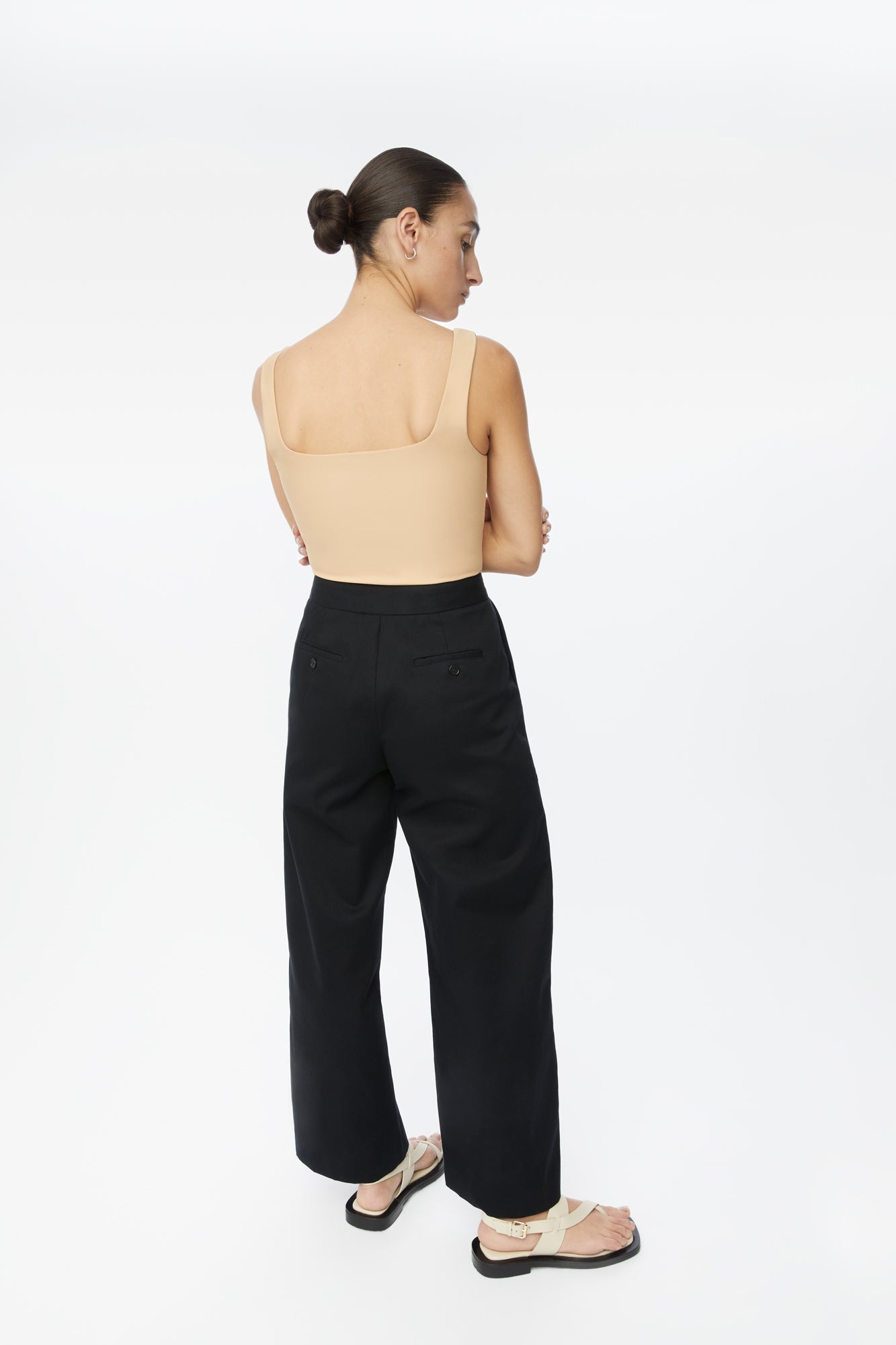 cotton-twill-wide-leg-cropped-pants-dal-the-label-black